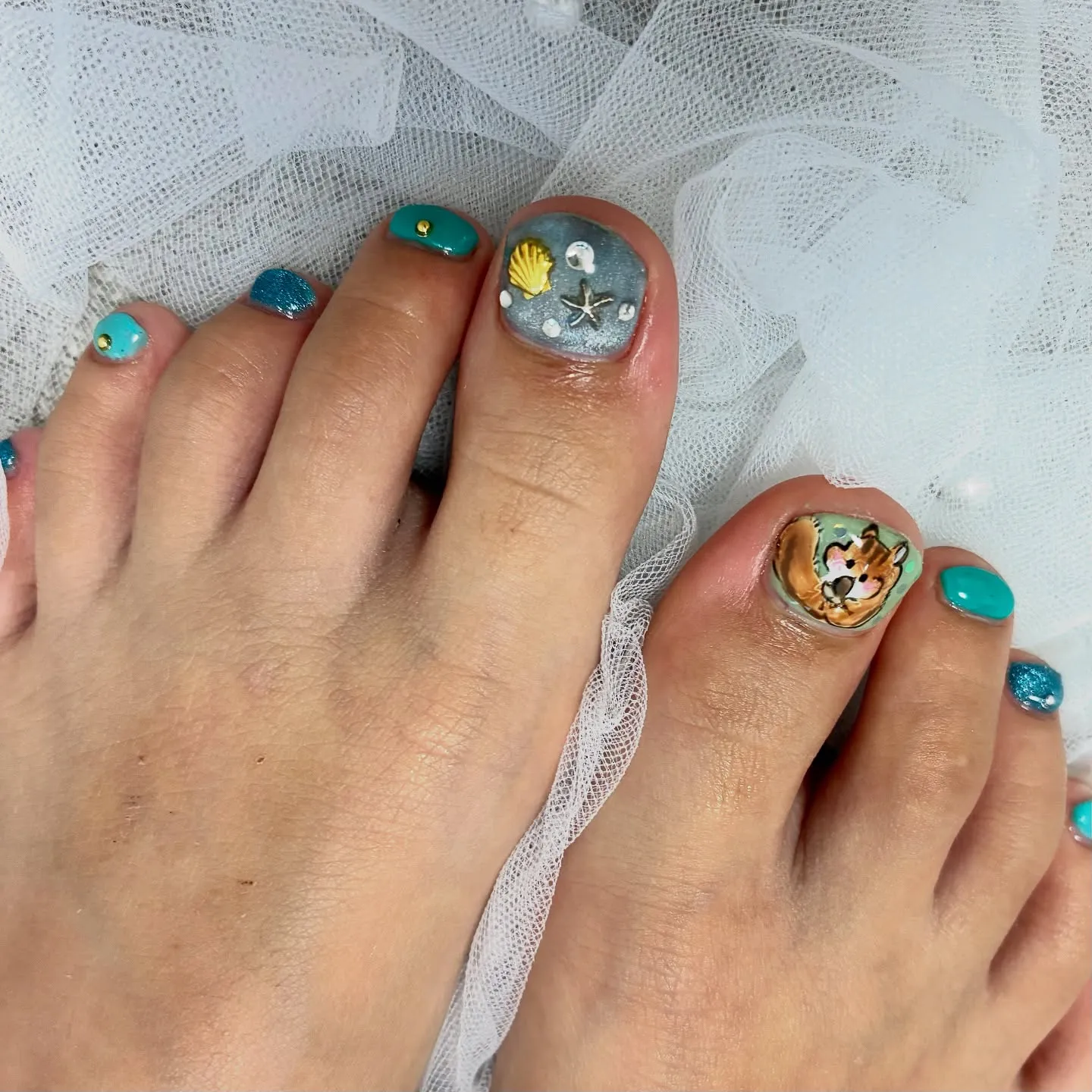 夏休み中の娘のフットネイル👣