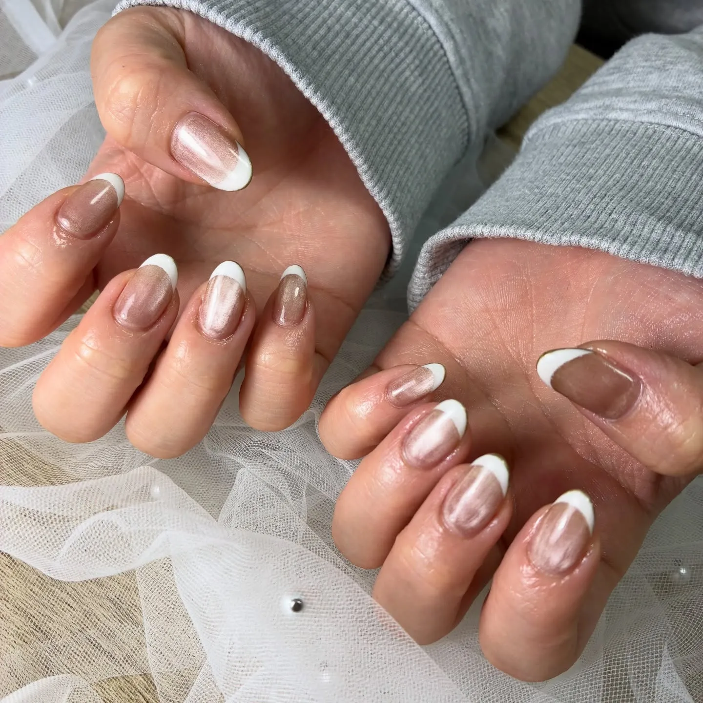 マグ✖️白フレンチ✖️ゴールド