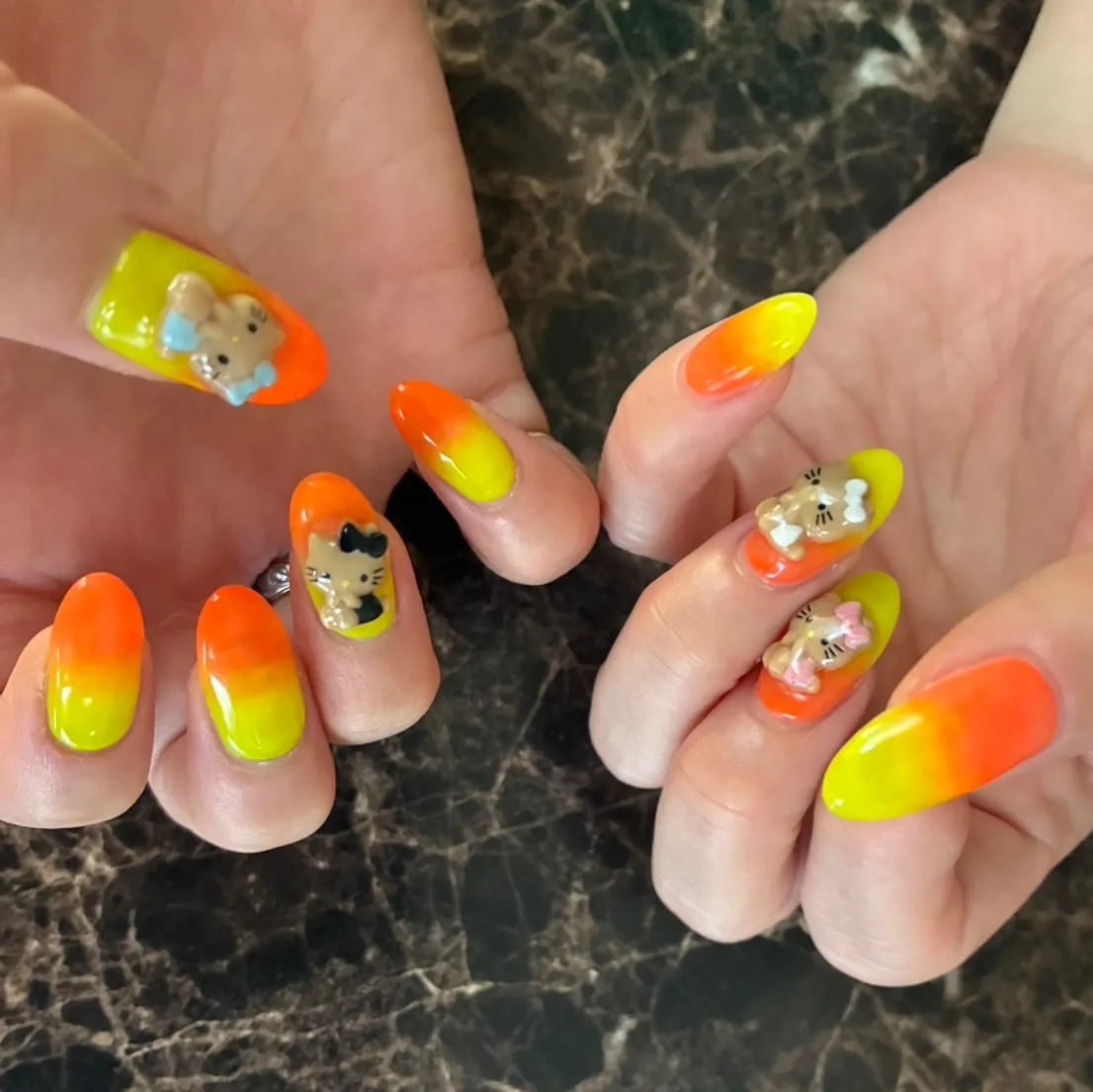 ネオングラデ🧡💛